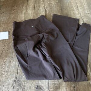 Lululemon NWT Align V Waist mini flare pants size 6